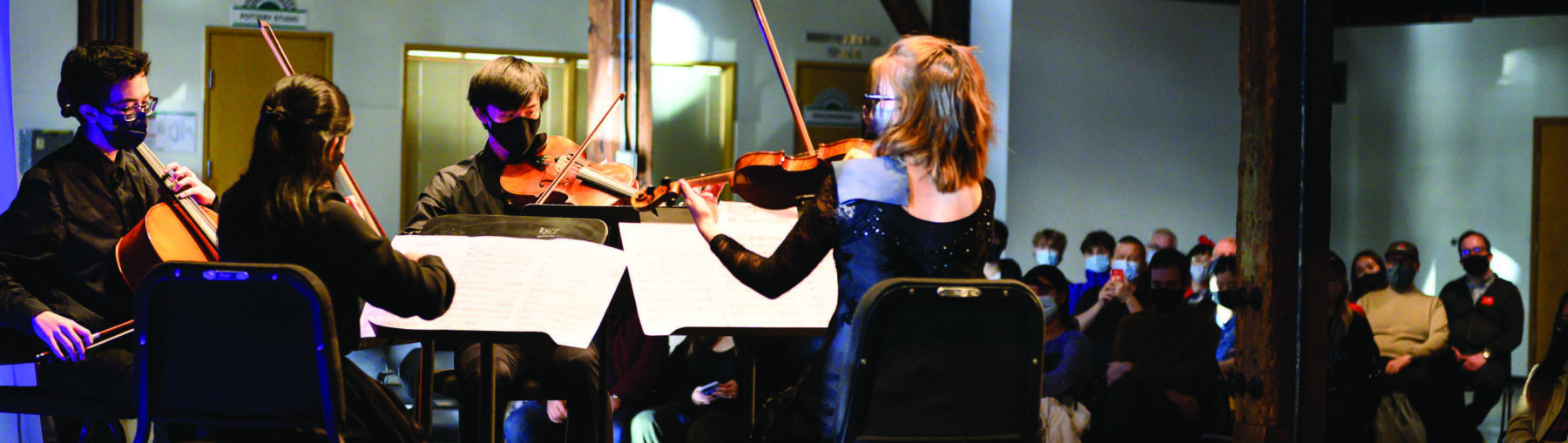 quartet playing at the roundhouse