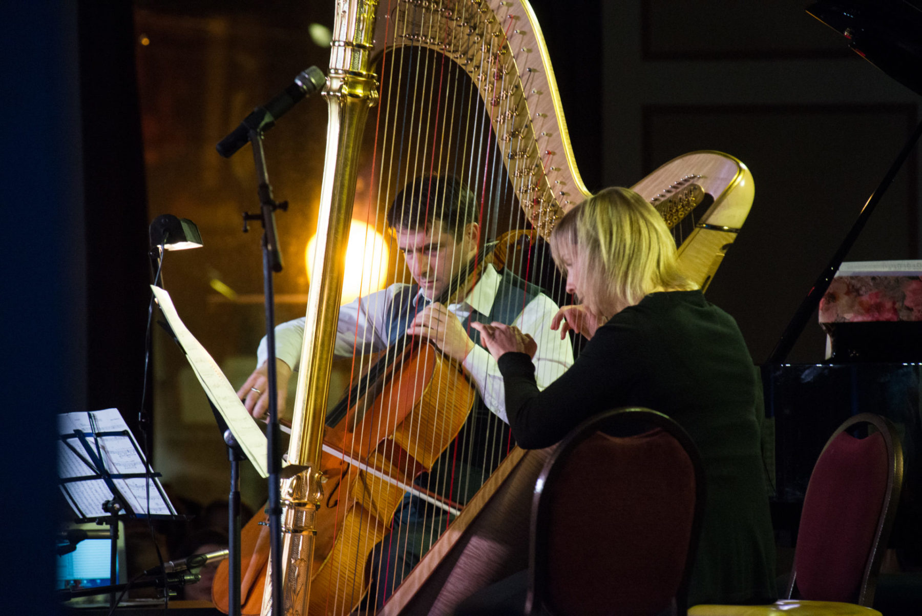 COULOIR, Ariel Barnes & Heidi Krutzen, Music for the Winter Solstice 2015